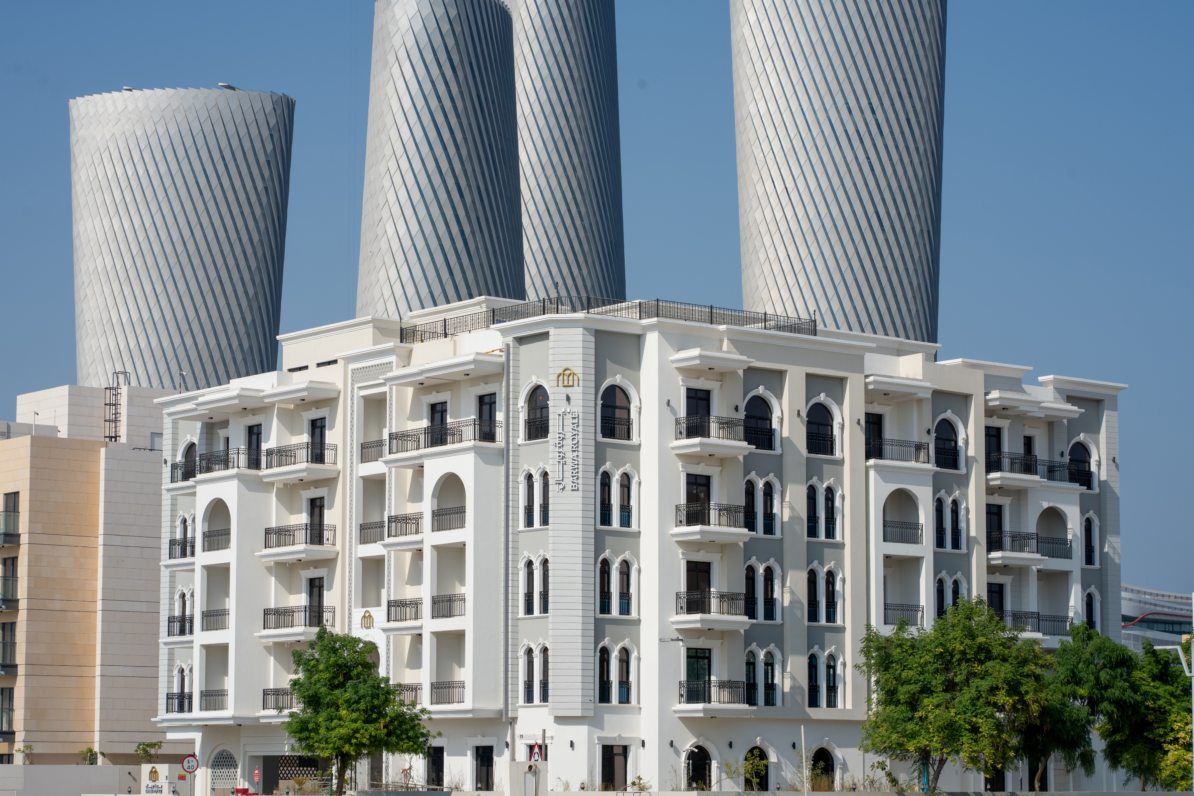 Barwa Royal — traditional and modern architecture